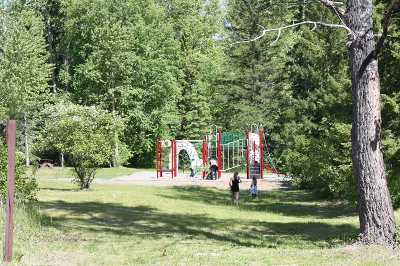 Mahood Lake campground