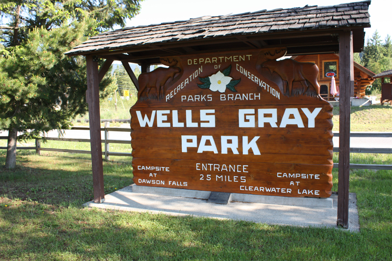 0 km Wells Gray Park restored heritage sign